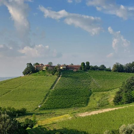 Tenuta Montanello B&B Castiglione Falletto Ngoại thất bức ảnh