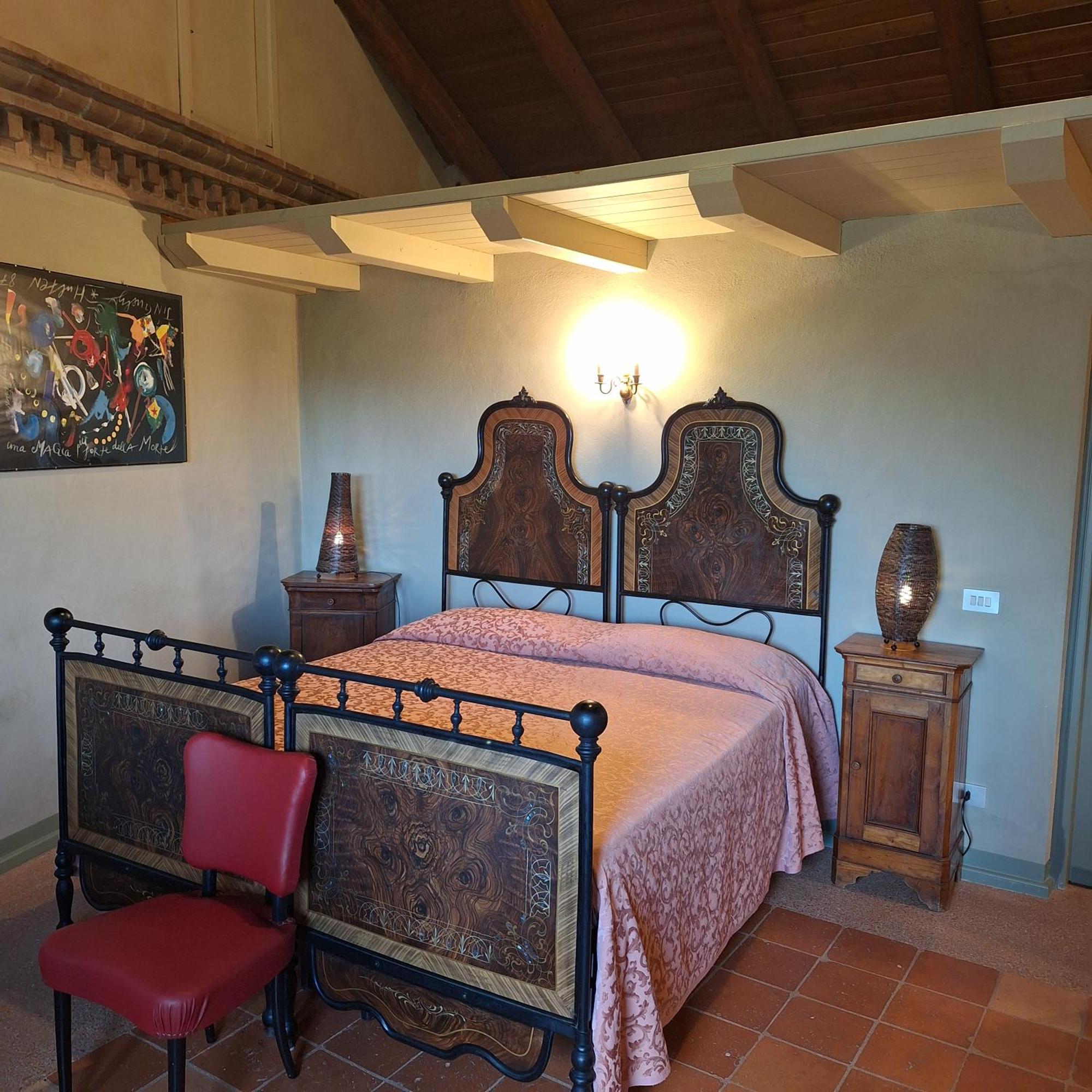 Tenuta Montanello B&B Castiglione Falletto Ngoại thất bức ảnh