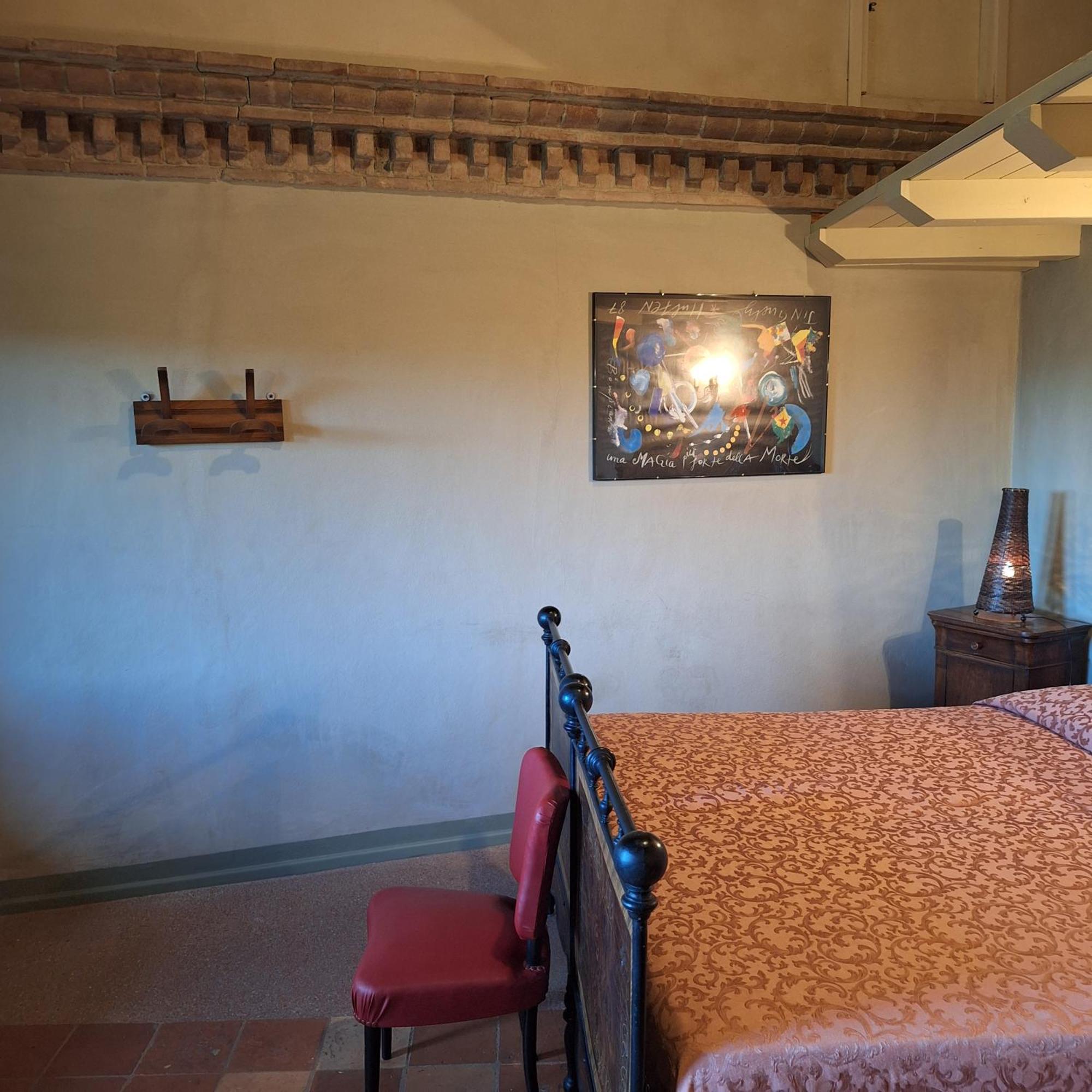 Tenuta Montanello B&B Castiglione Falletto Ngoại thất bức ảnh