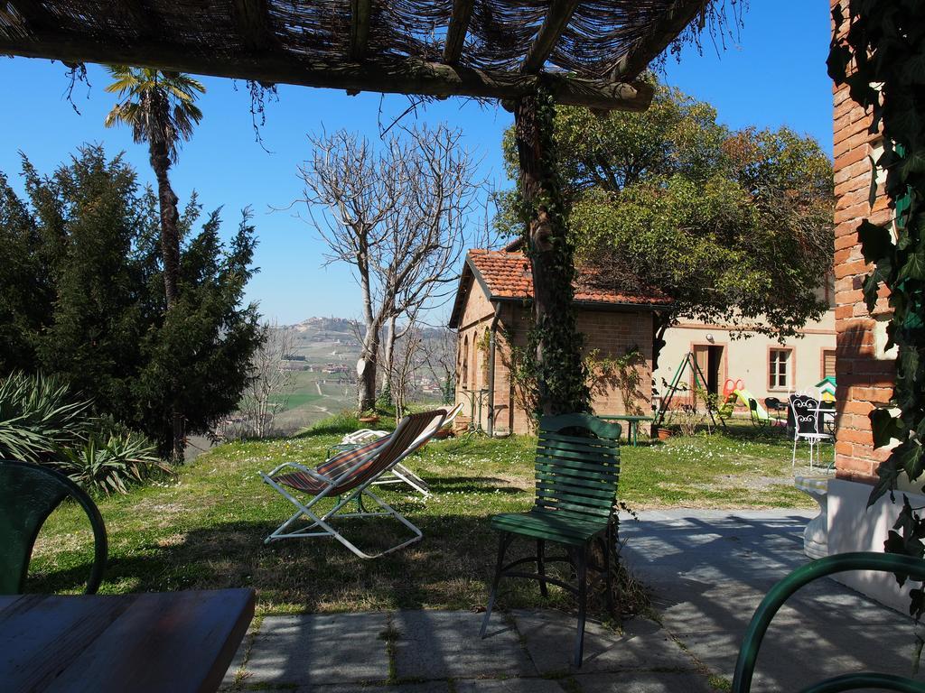 Tenuta Montanello B&B Castiglione Falletto Ngoại thất bức ảnh