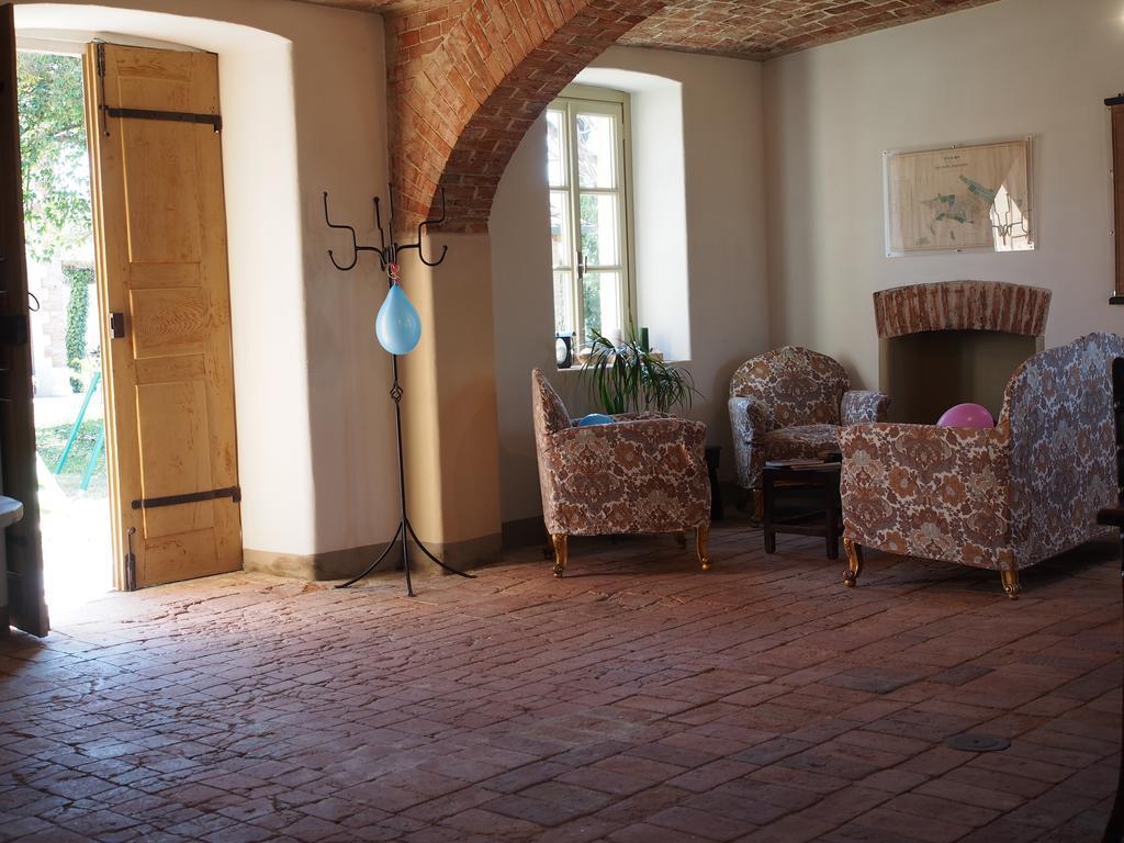 Tenuta Montanello B&B Castiglione Falletto Ngoại thất bức ảnh